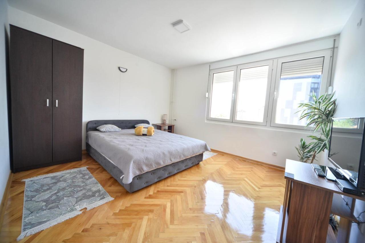 Apartman Centar Lux Pirot Bagian luar foto