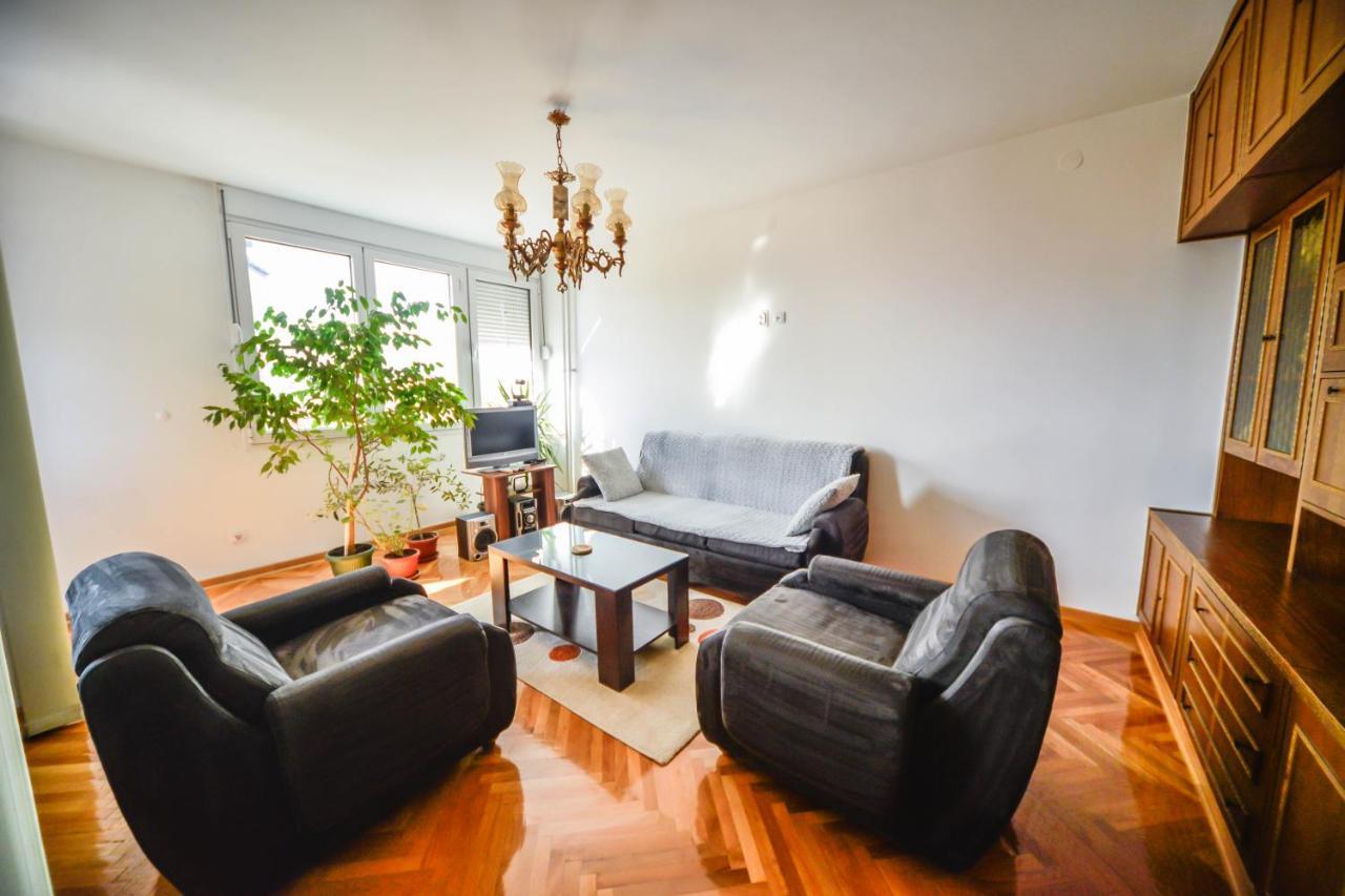 Apartman Centar Lux Pirot Bagian luar foto